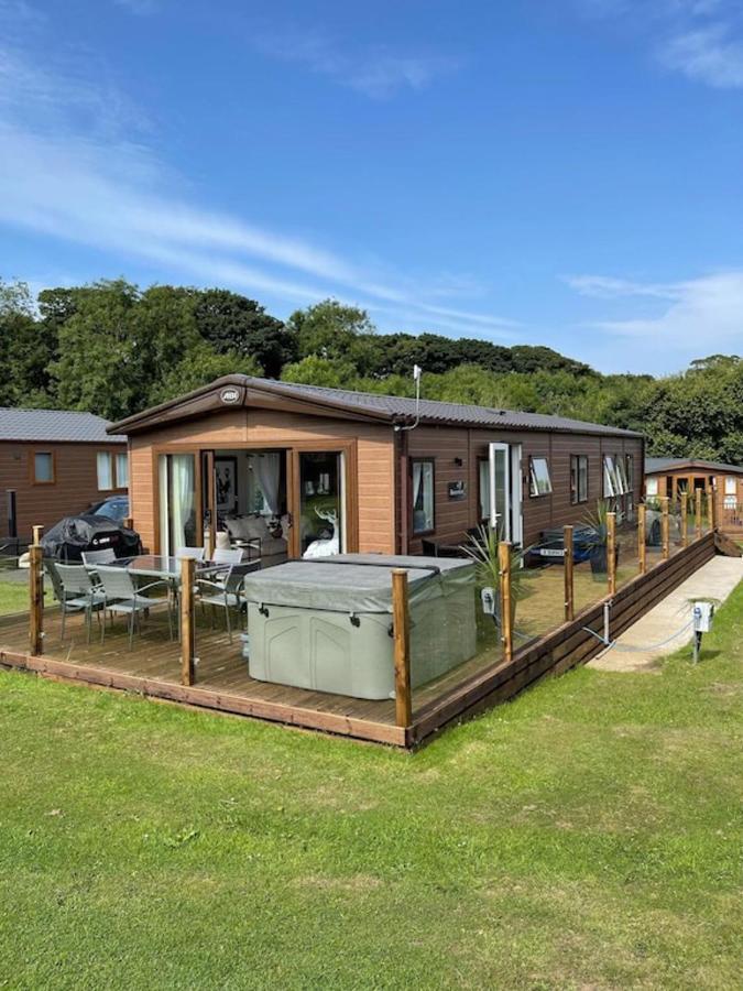 Luxury Boutique Style Lodge With Hot Tub Bridlington Luaran gambar
