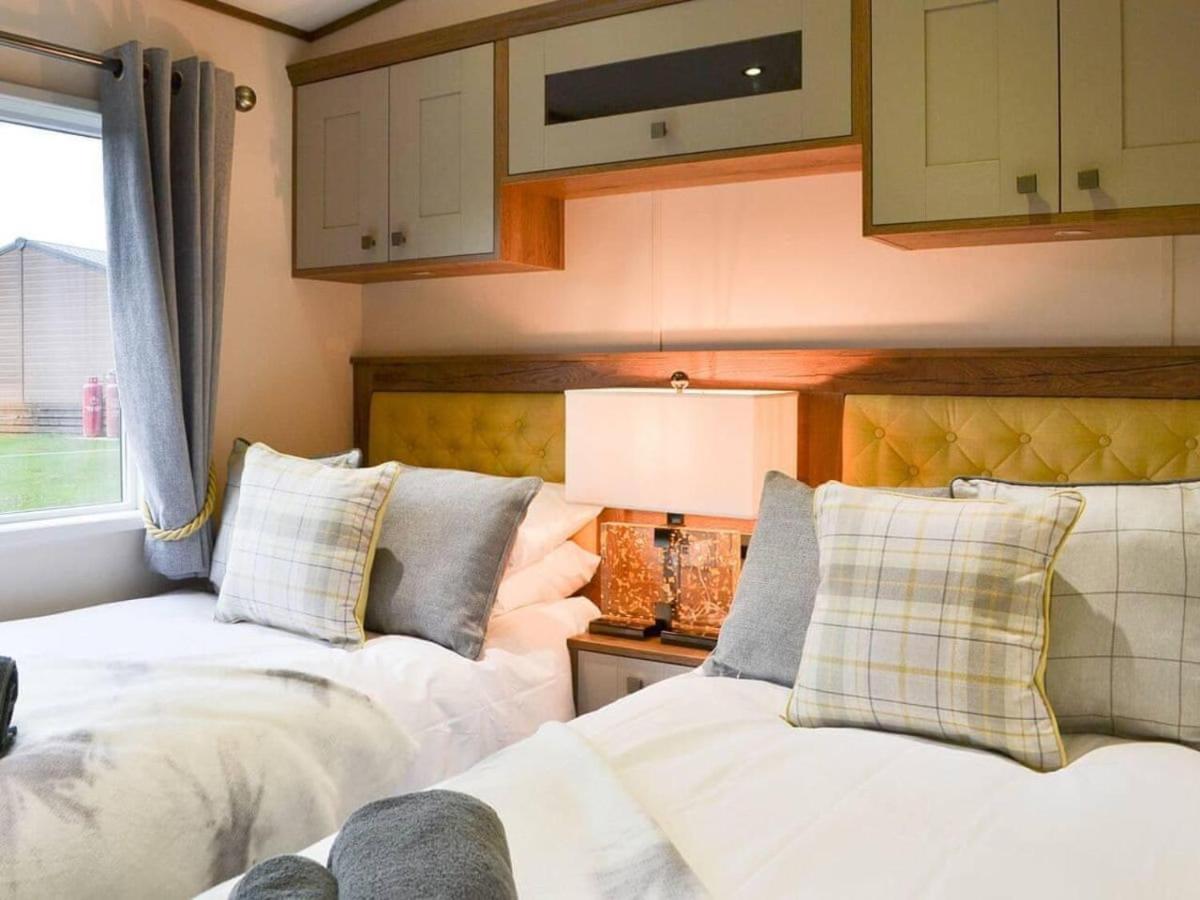 Luxury Boutique Style Lodge With Hot Tub Bridlington Luaran gambar